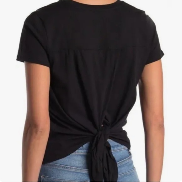 Madewell Tops - Madewell knot-back detail short sleeve true black cotton size small